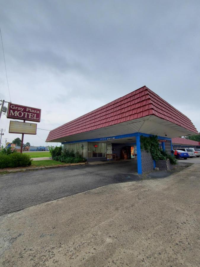 Gray Plaza Motel West Frankfort Buitenkant foto